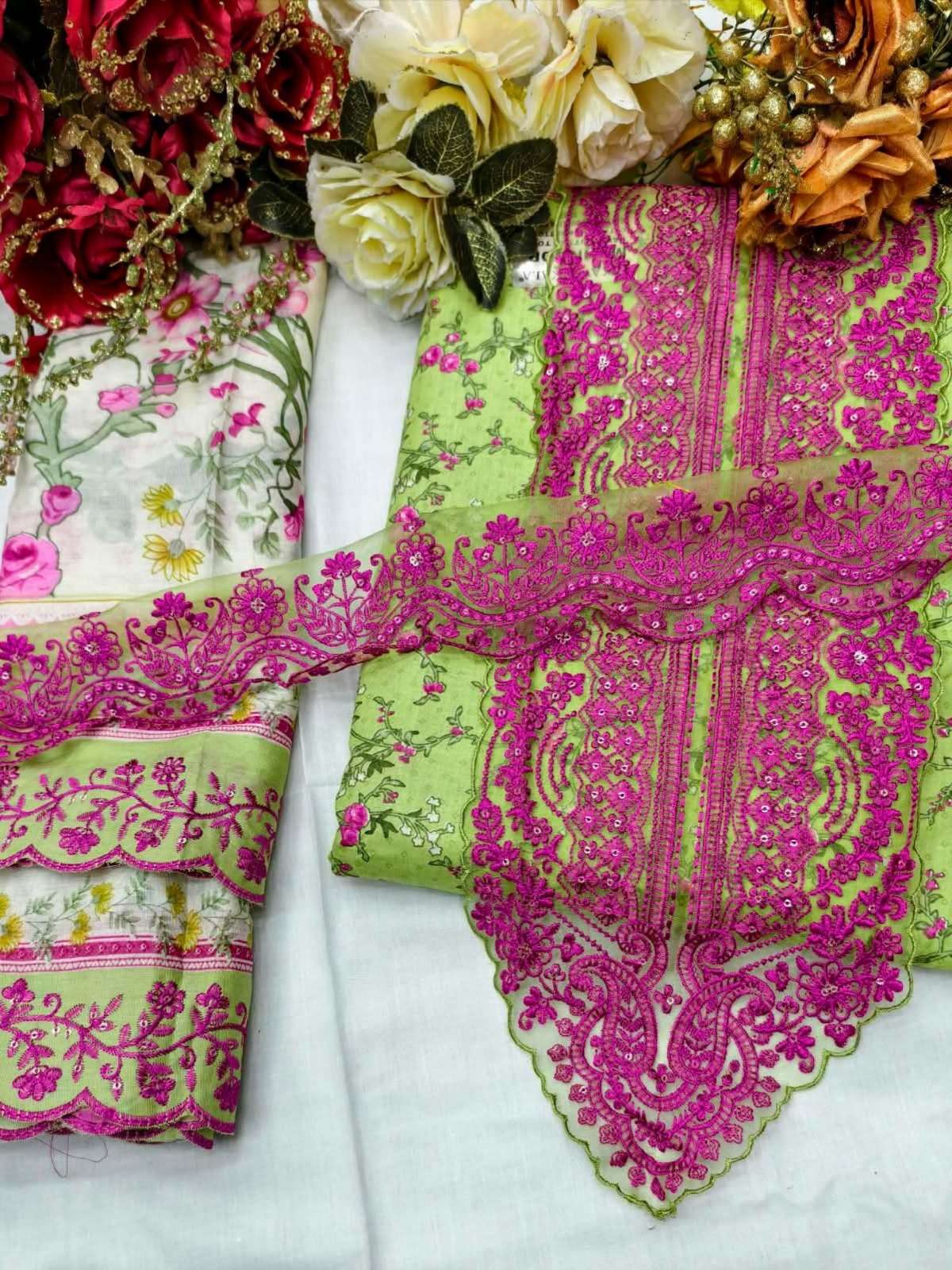 KAVYA KALA COUTURE MAHNOOR LAWN COTTON DIGITAL PRINT WITH FANCY WORK SUIT