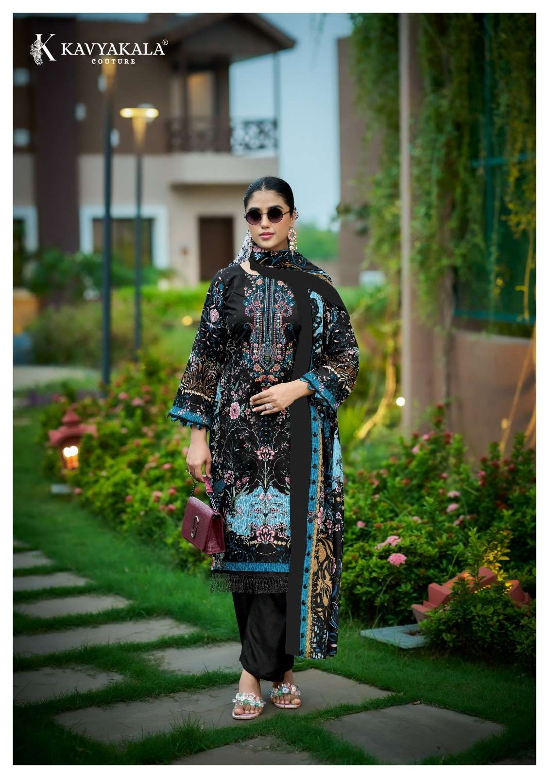 KAVYA‎‎ KALA COUTURE RIHAANA VOL 17 LAWN COTTON WITH‎ EMBROIDERY WORK SUIT