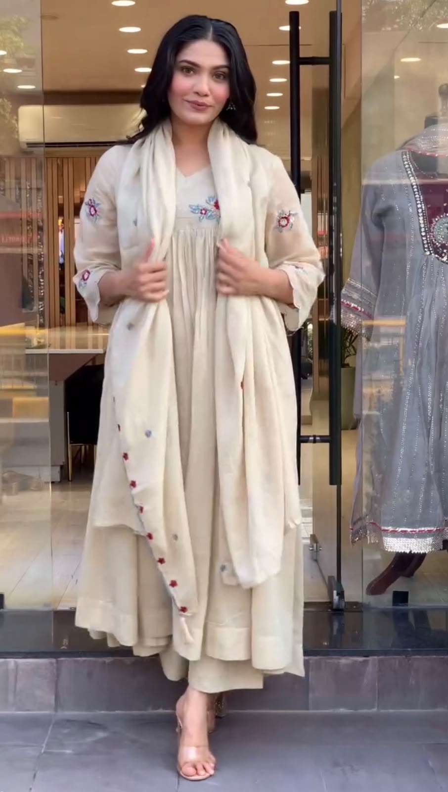 LADY LOOK 055 SILK PREETY LOOK DESIGNER ANARKALI KURTI PANT WITH DUPATTA SET 