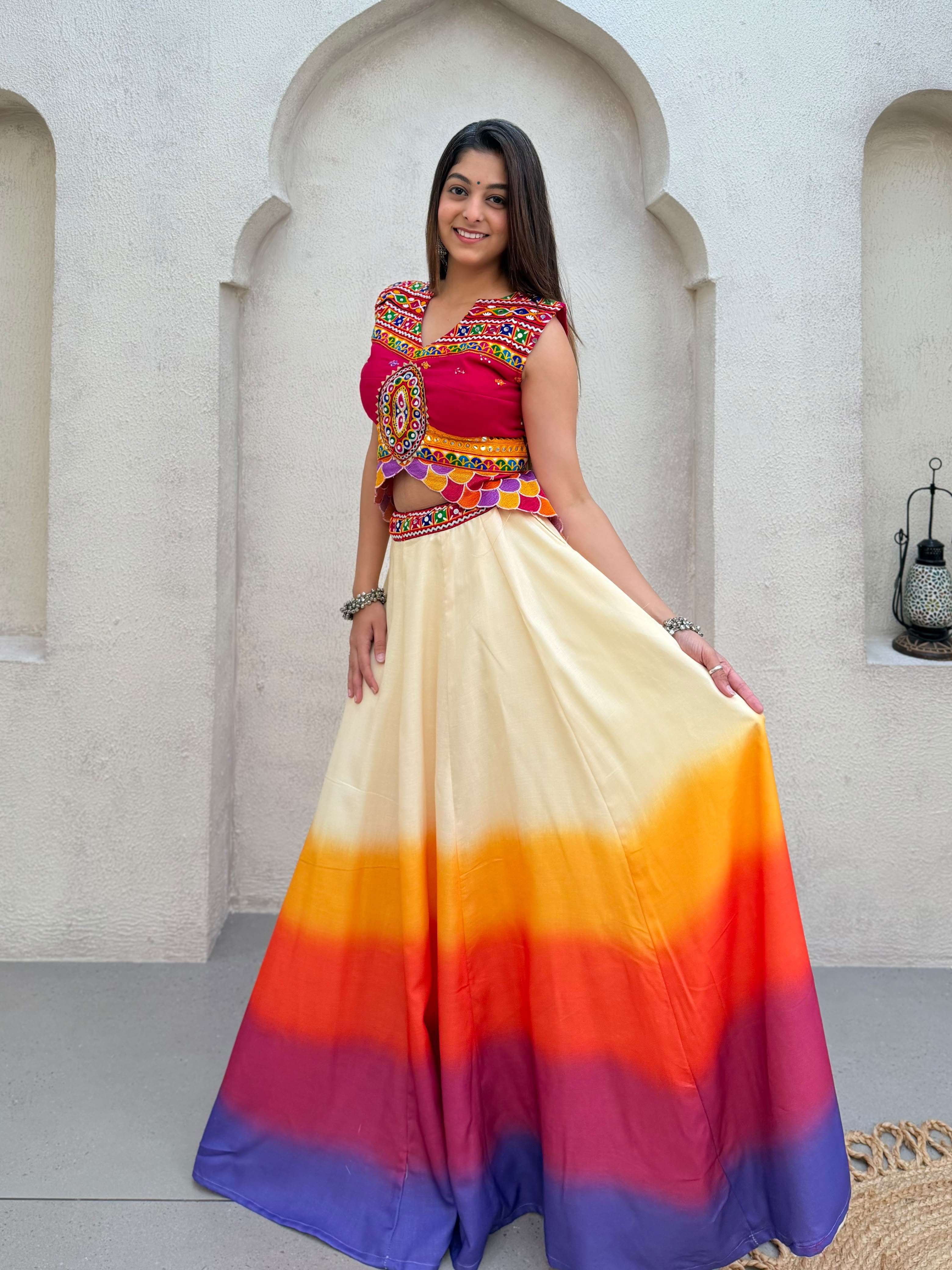 LM 32 SILK DESIGNER WORK NAVRATRI WEAR LADIES LEHENGA CHOLI SET