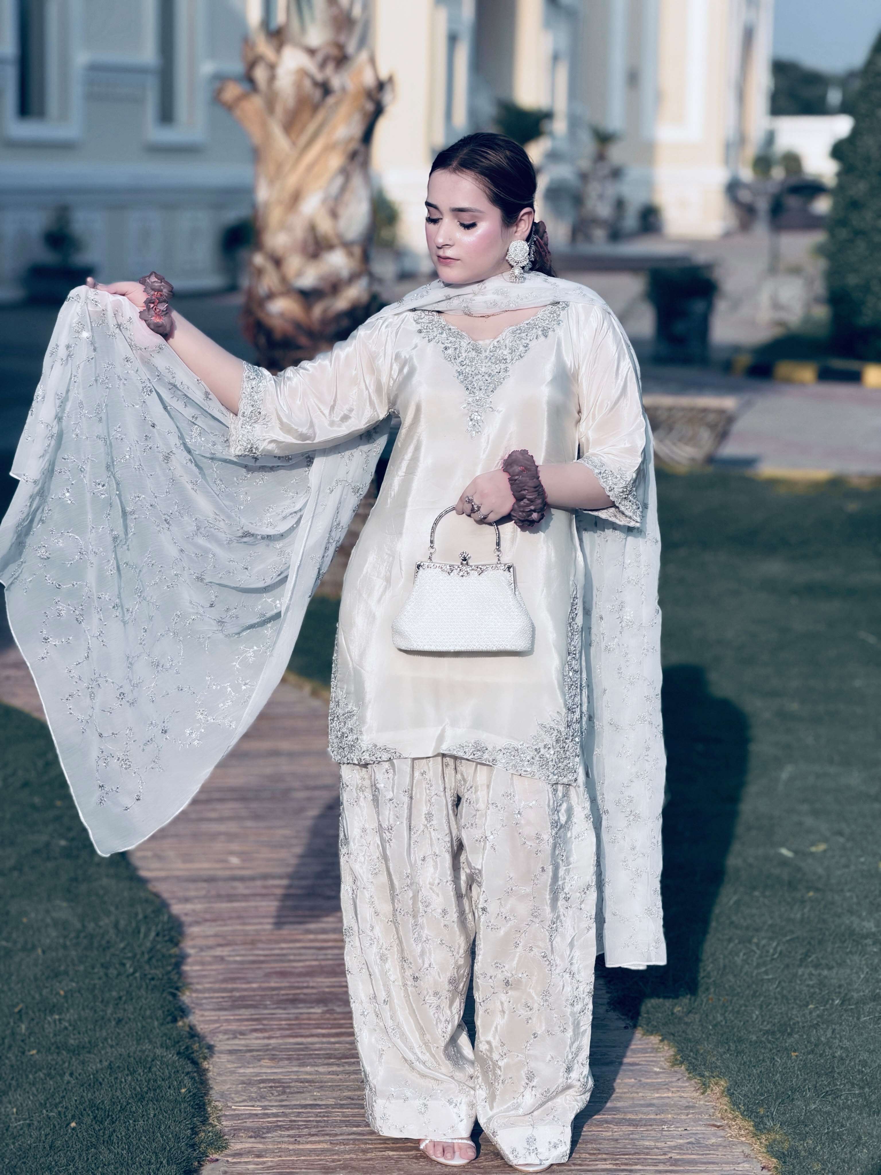 PD 1176 CREPE WITH BEAUTIFUL DESIGNER LOOK PARTY WEAR LADIES TOP FARSHI PLAZZO AND DUPATTA SET 
