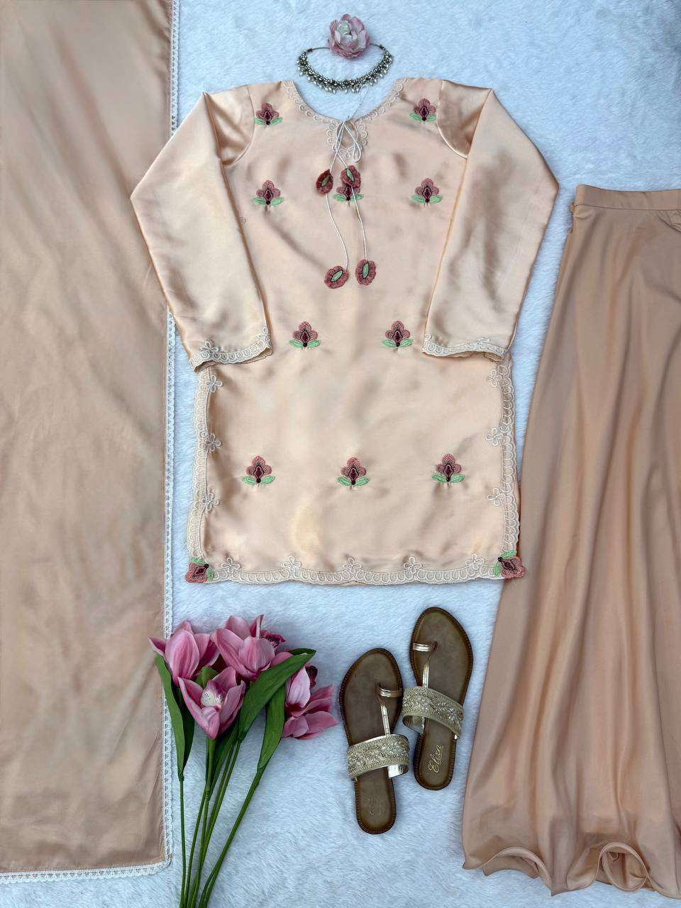 RTC 6080 SATIN BEAUTIFUL DESIGNER LOOK PARTY WEAR LADIES SUIT