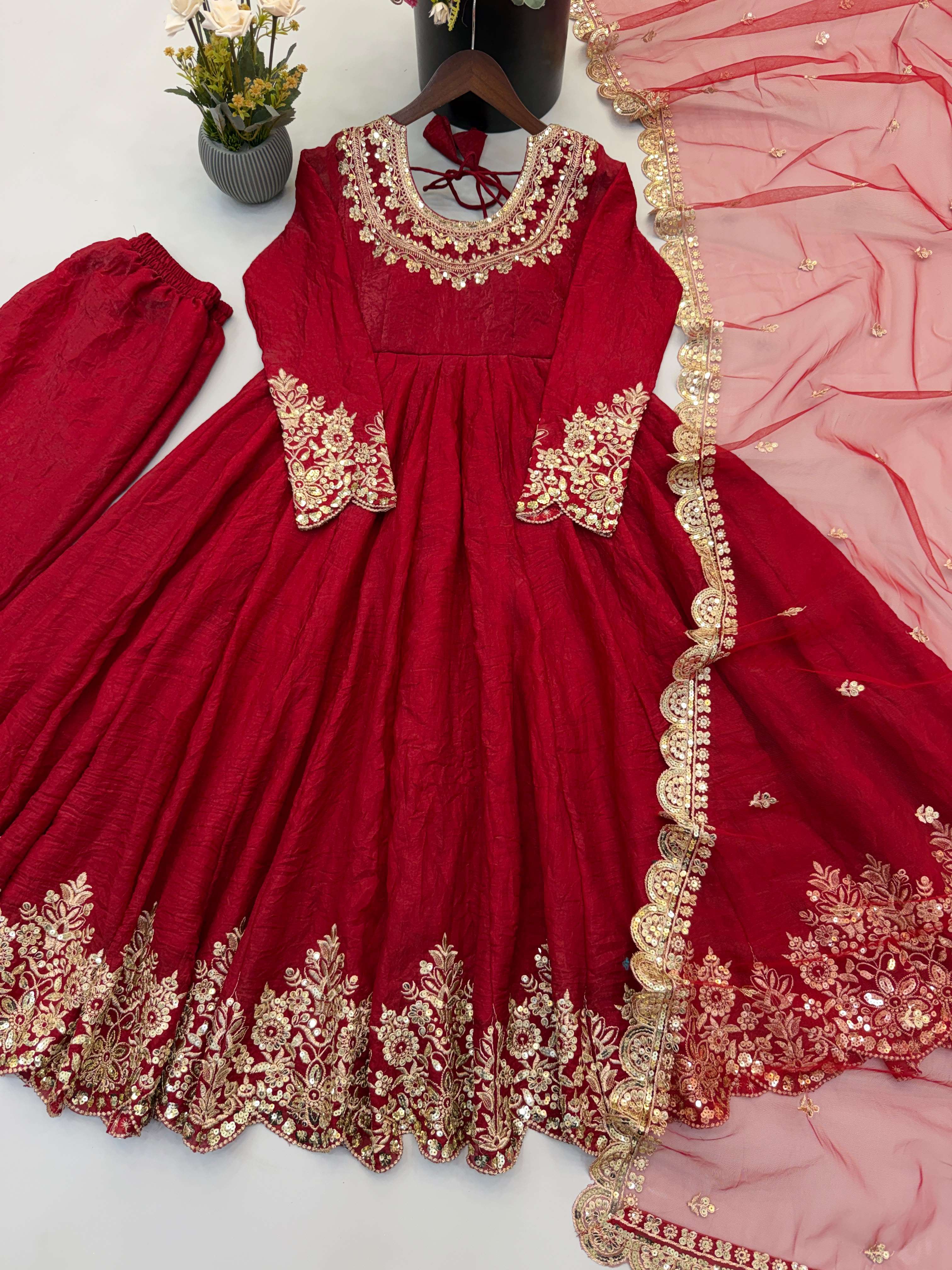 SR 1723 CRUSH FABRIC BEAUTIFUL DESIGNER LOOK PARTY WEAR LADIES GOWN DRESS