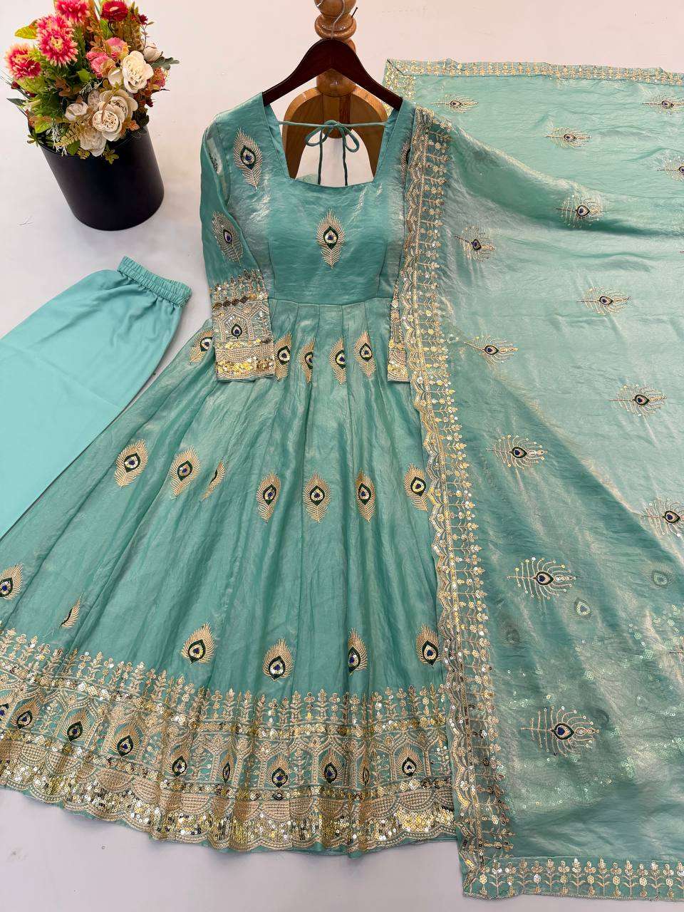 SRK 5372 SILK BEAUTIFUL DESIGNER LOOK ANARKALI GOWN PANT WITH DUPATTA SET 