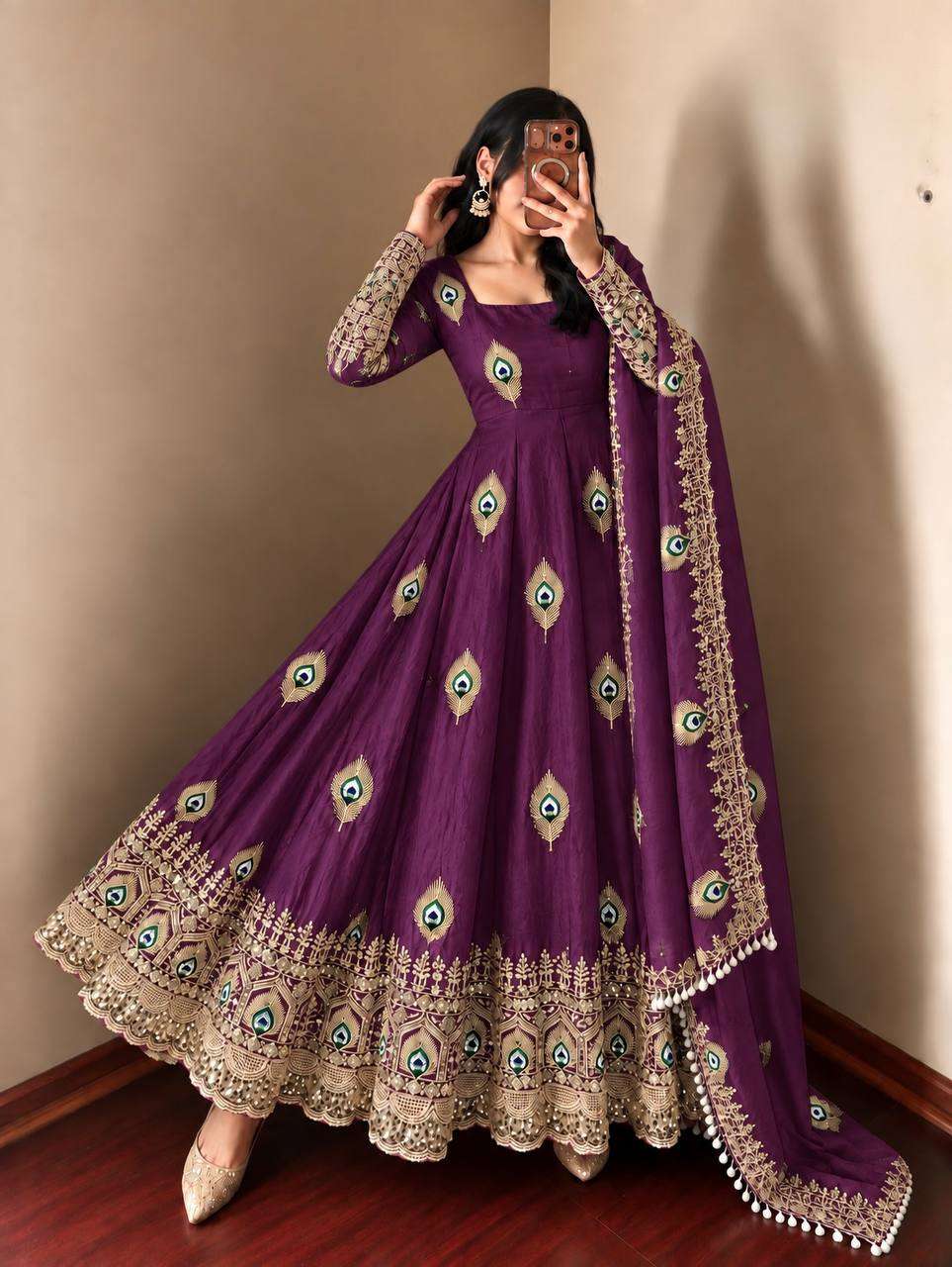 SRK 5372 SILK BEAUTIFUL DESIGNER LOOK ANARKALI GOWN PANT WITH DUPATTA SET 