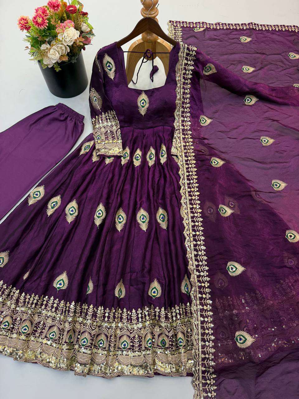 SRK 5372 SILK BEAUTIFUL DESIGNER LOOK ANARKALI GOWN PANT WITH DUPATTA SET 