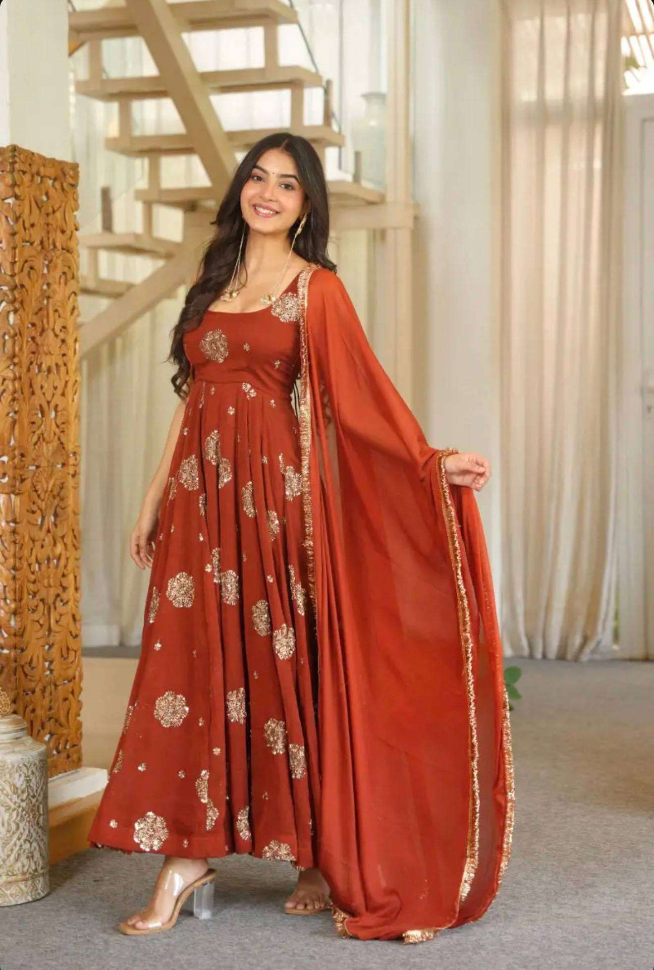 ZSR 3189 CRUSH FABRIC PREETY LOOK DESIGNER LADIES ETHNIC WEAR SUIT