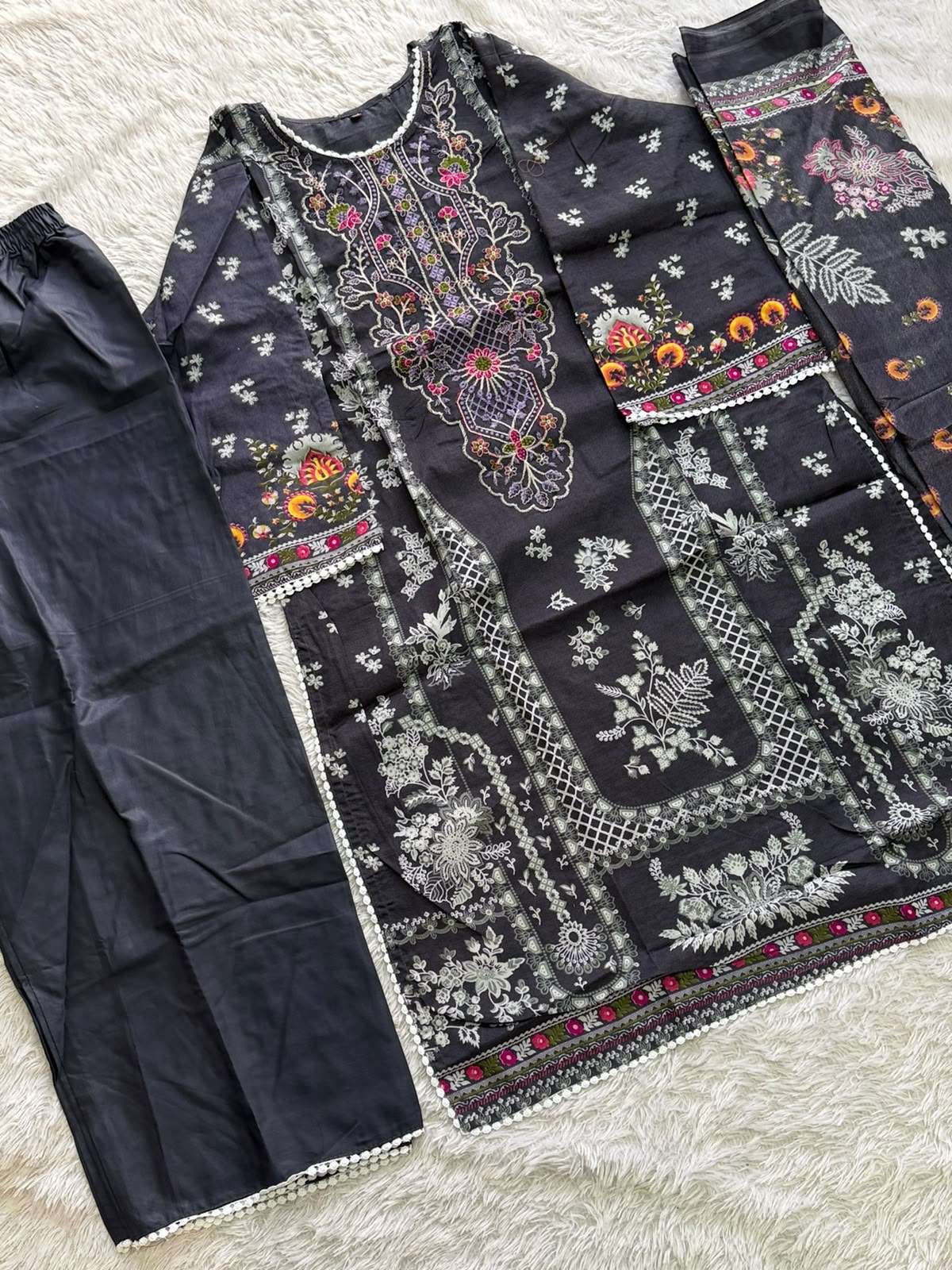 AALIZ PRINTS AALIYA VOL 32 READY MADE COLLECTION 