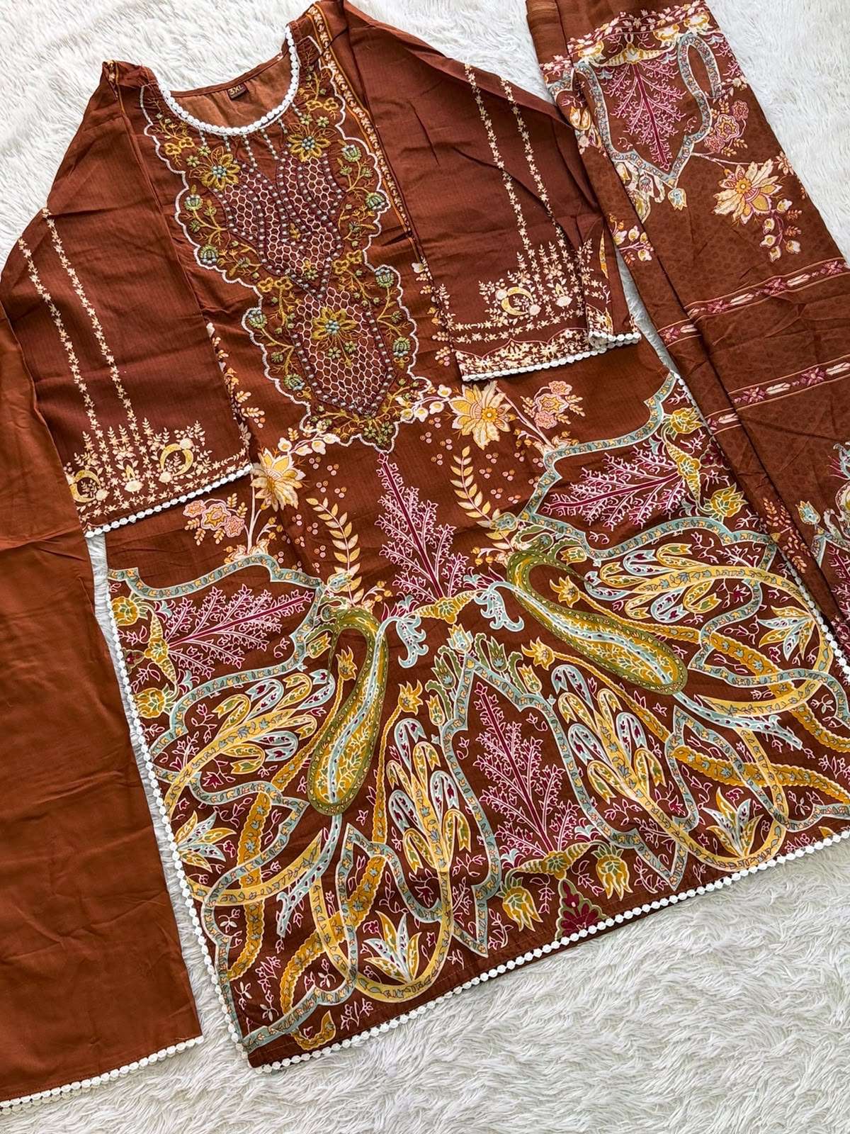 AALIZ PRINTS AALIYA VOL 32 READY MADE COLLECTION 
