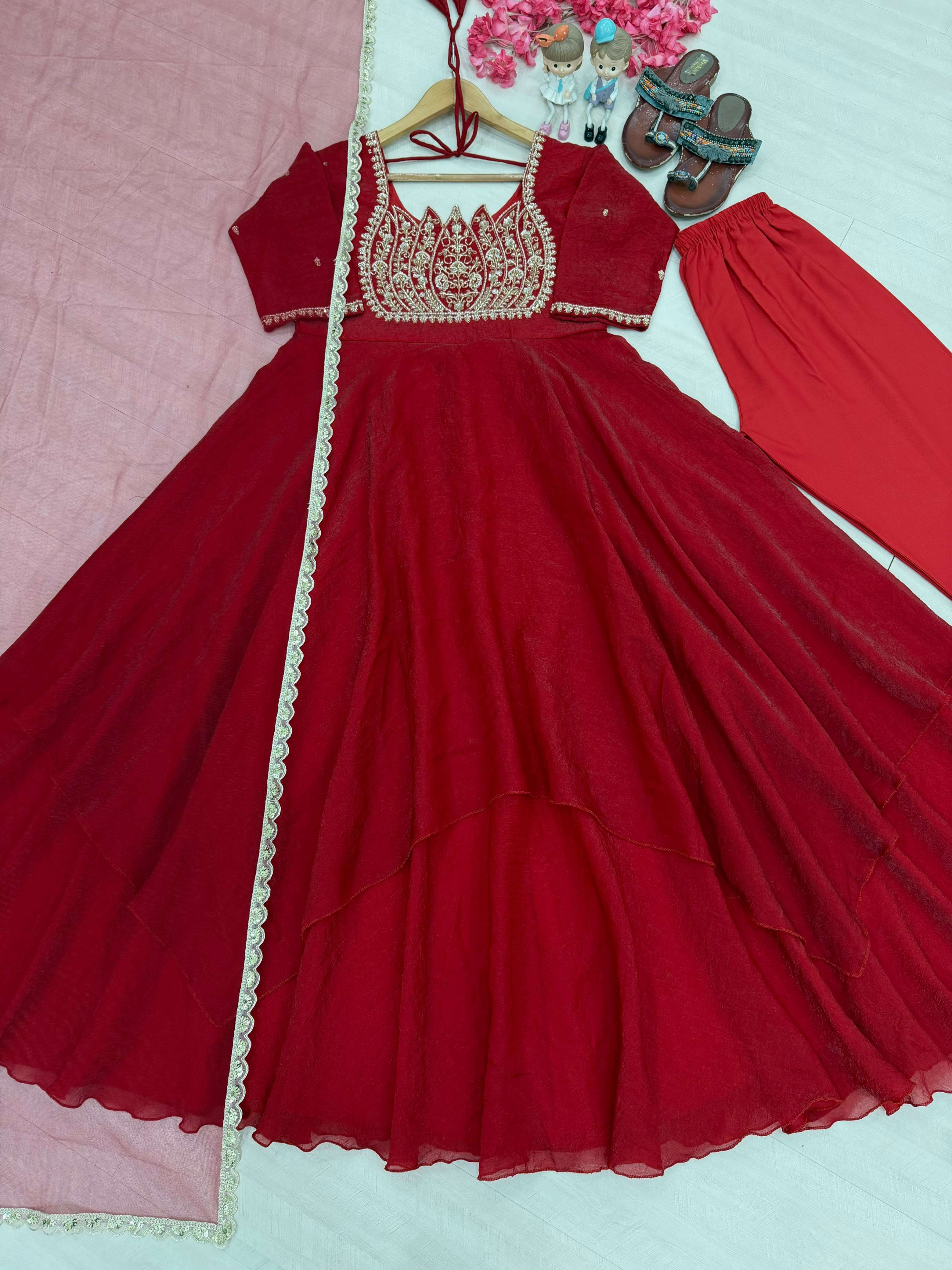 AD 253 SILK DESIGNER WORKED PARTY WEAR LADIES GOWN SUIT