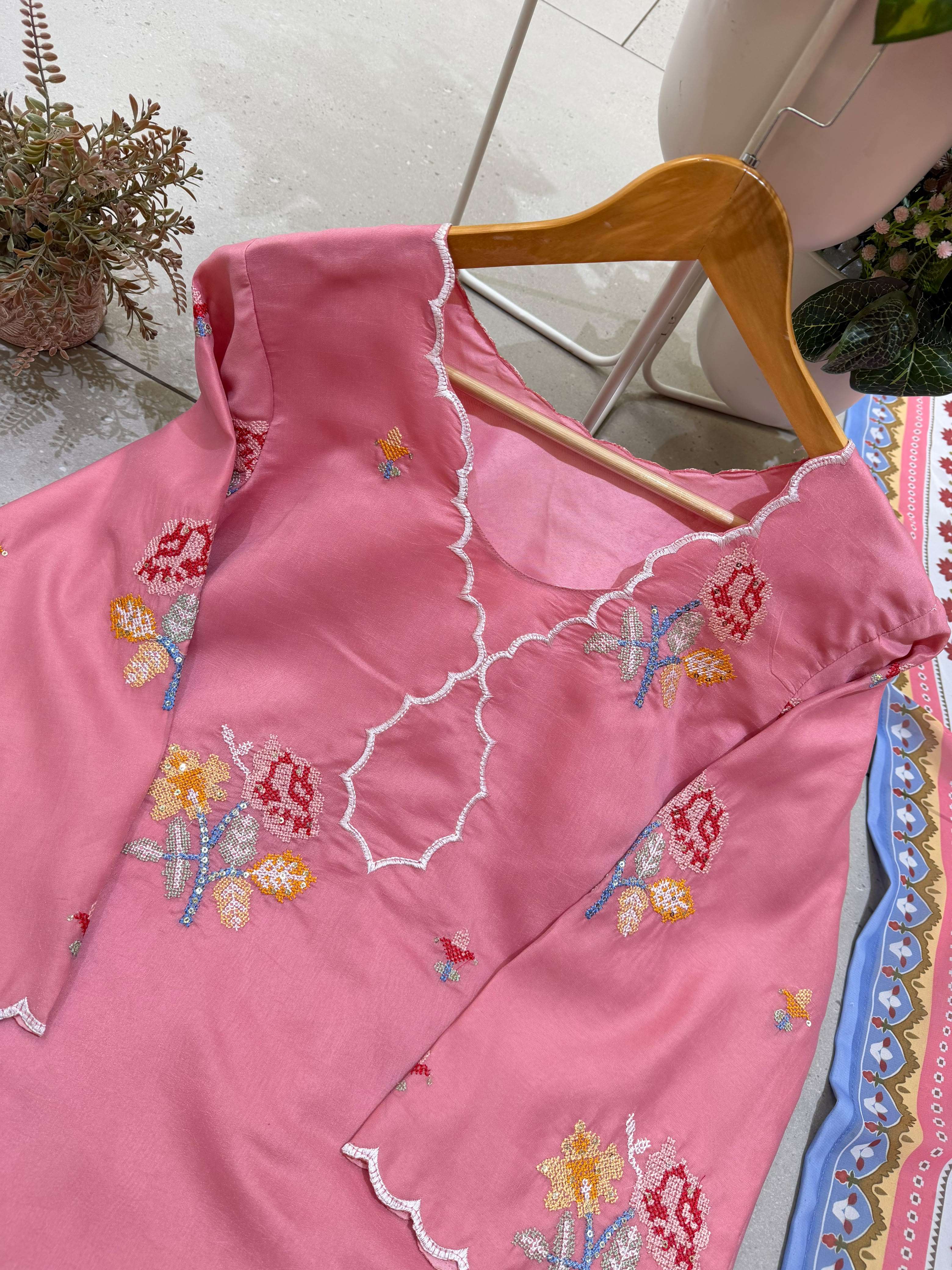 BE 514 CHANDERI SILK BEAUTIFUL DESIGNERDESIGNER LOOK TOP PLAZZO AND DUPATTA SET