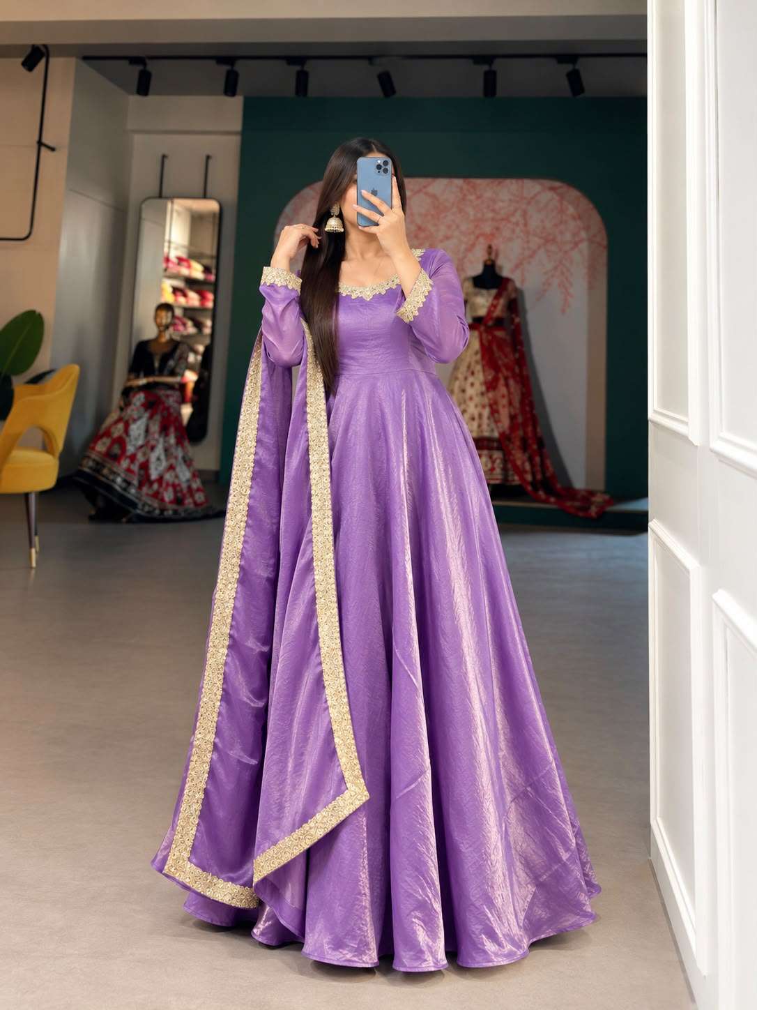 INLI SELFIE SERIES SATIN BEAUTIFUL DESIGNER LOOK PARTY WEAR ANARKALI GOWN WITH DUPATTA SET 