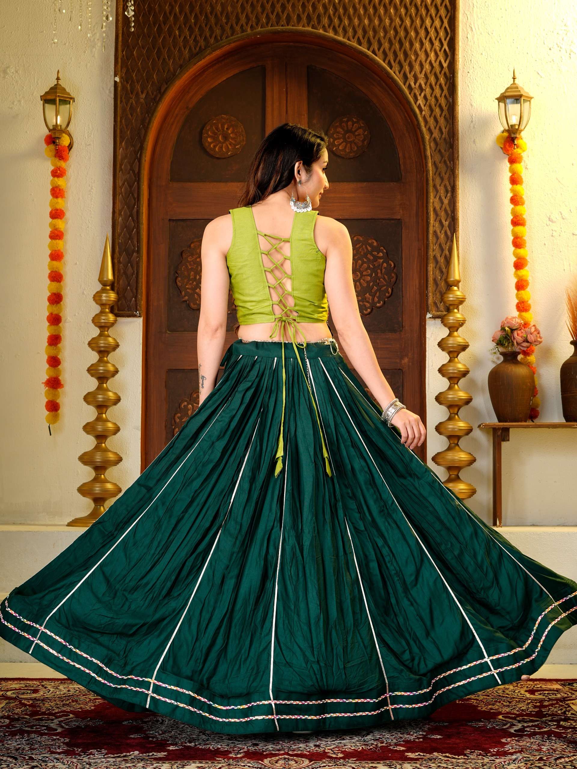 KD 17 COTTON MIRROR WORK DESIGNER NAVRATRI FESTIVE WEAR LEHENGA CHOLI 