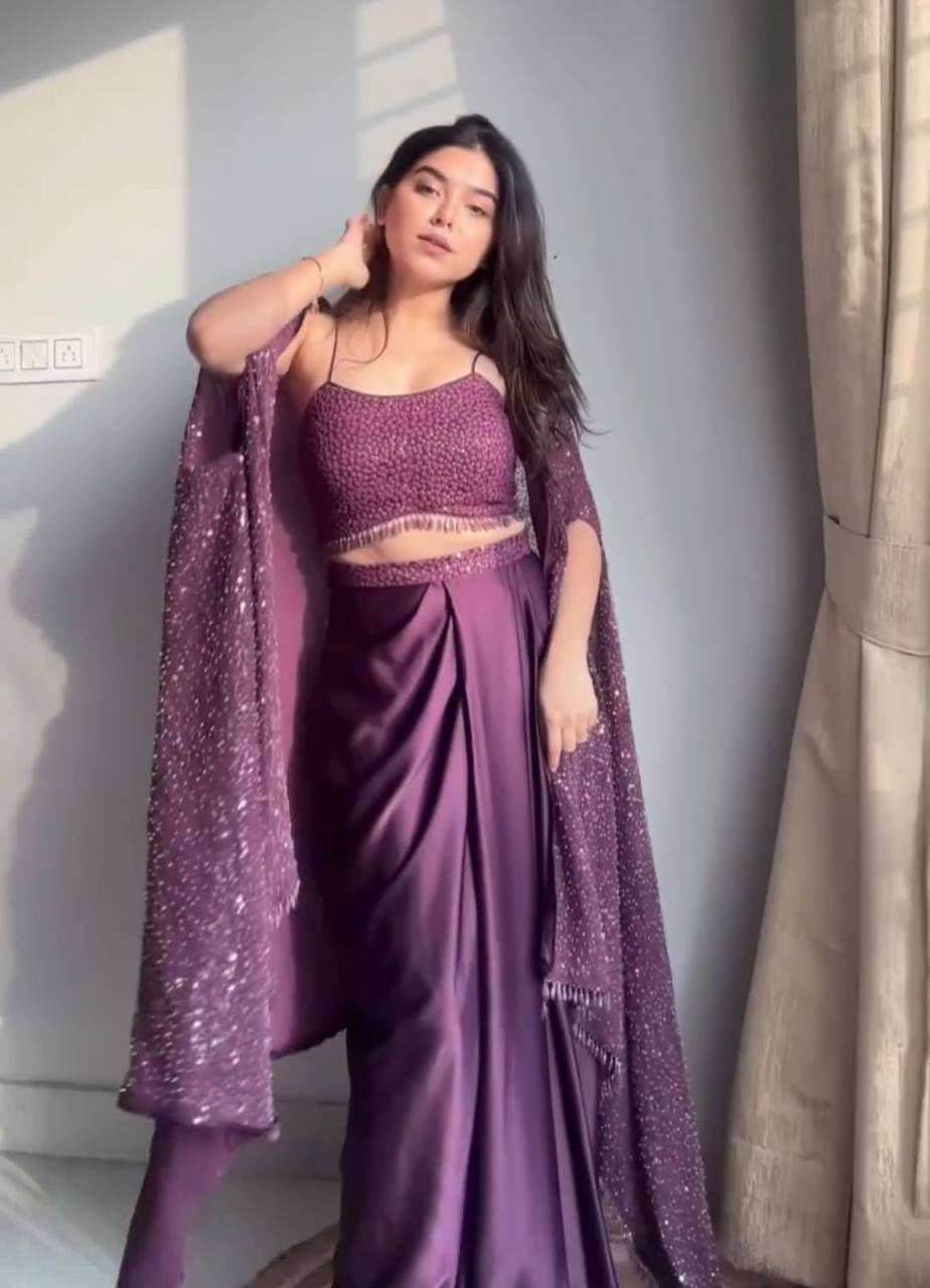 LG 1822 SILK BEAUTIFUL DESIGNER LOOK WEDDING FUNCTION WEAR LADIES DRESS