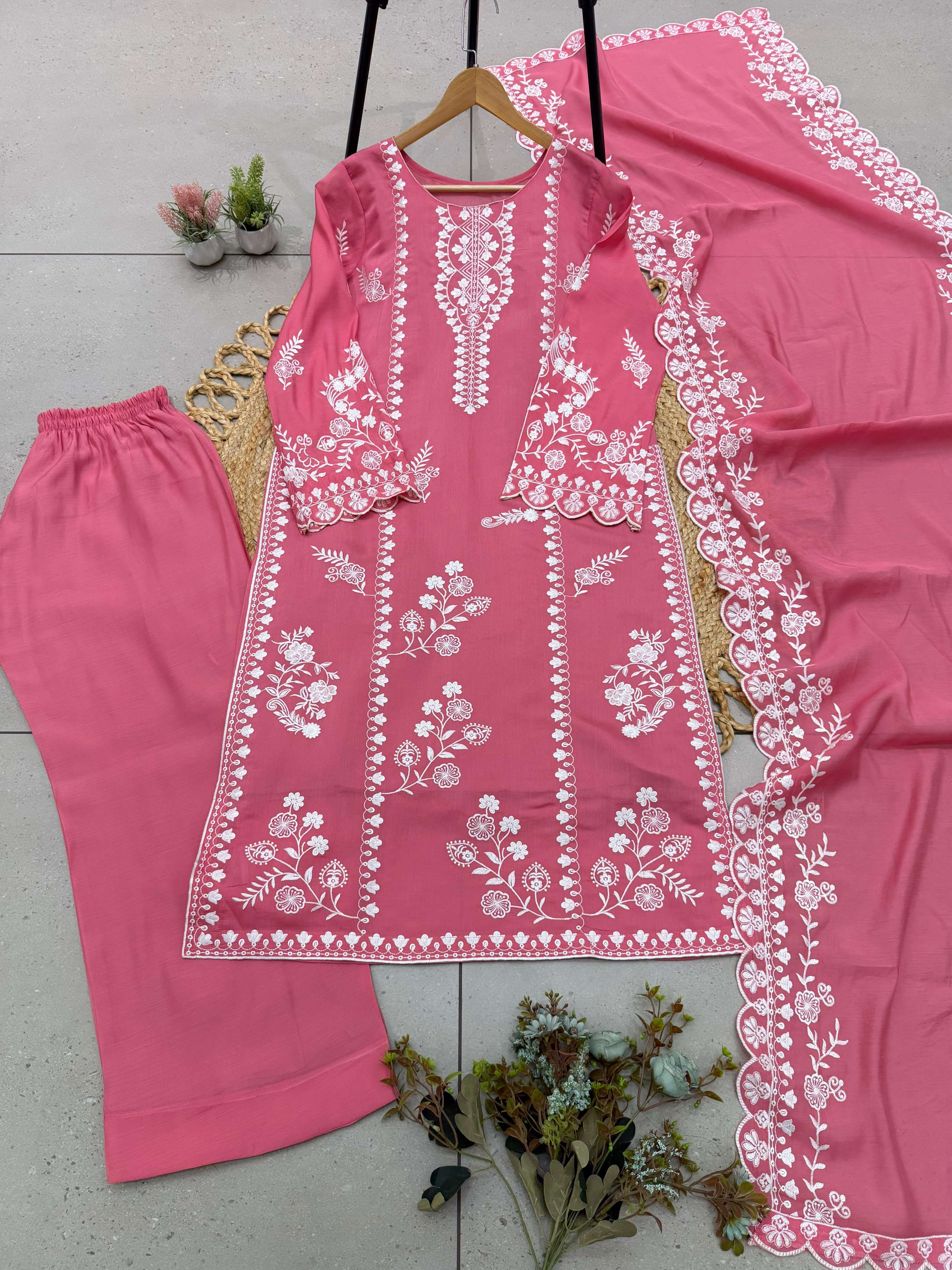 LG 2151 CHANDERI SILK BEAUTIFUL PAKISTANI STYLE KURTI PANT WITH  DUPATTA SET 