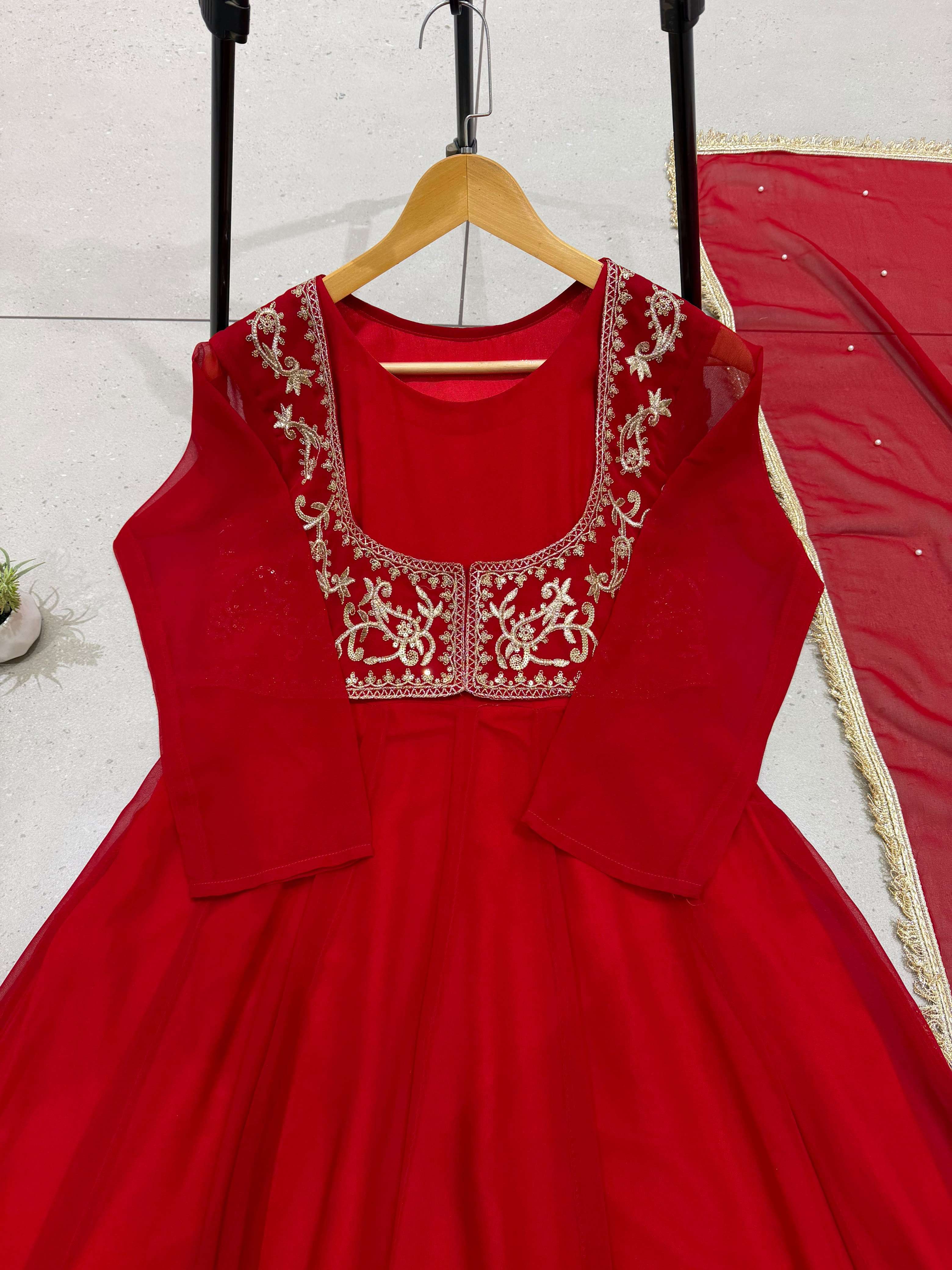 LG 2155 GEORGETTE DESIGNER FESTIVE WEAR LADIES SUIT