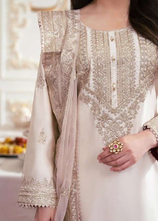 LG 2160 CREPE BEAUTIFUL DESIGNER LOOK PARTY WEAR LADIES SUIT 