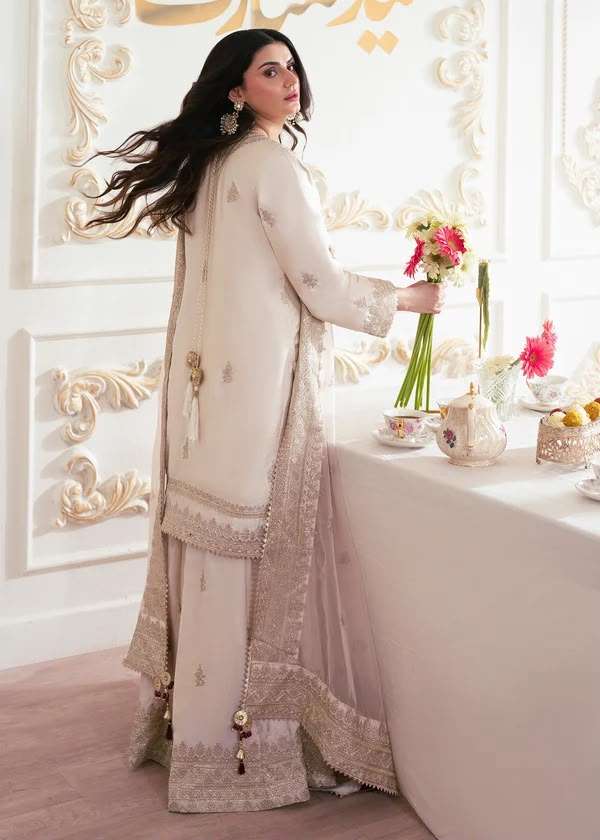 LG 2160 CREPE BEAUTIFUL DESIGNER LOOK PARTY WEAR LADIES SUIT 