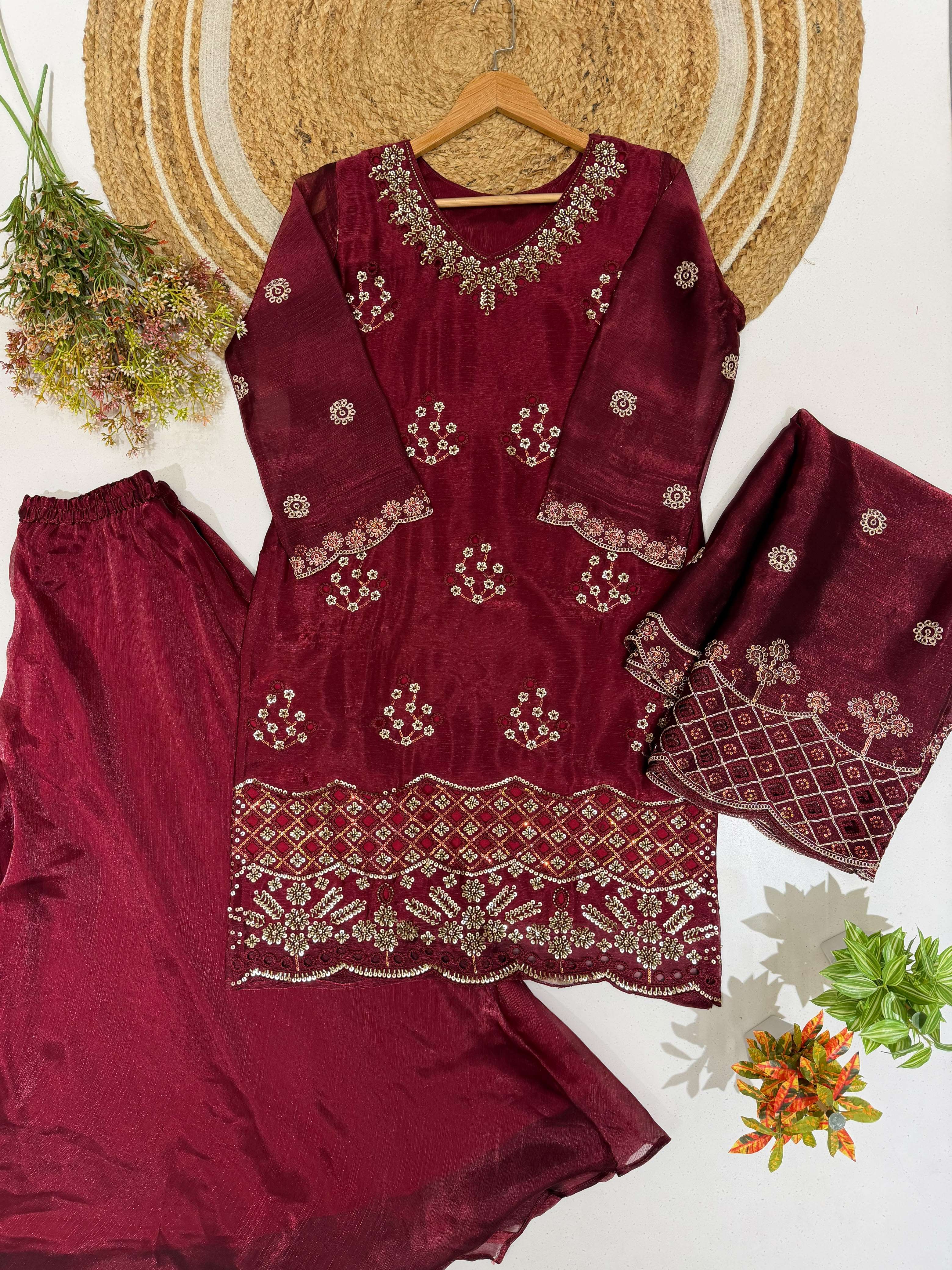 LM 41 BURBURY FABRIC BEAUTIFUL DESIGNER WORK FESTIVE WEAR LADIES SUIT 