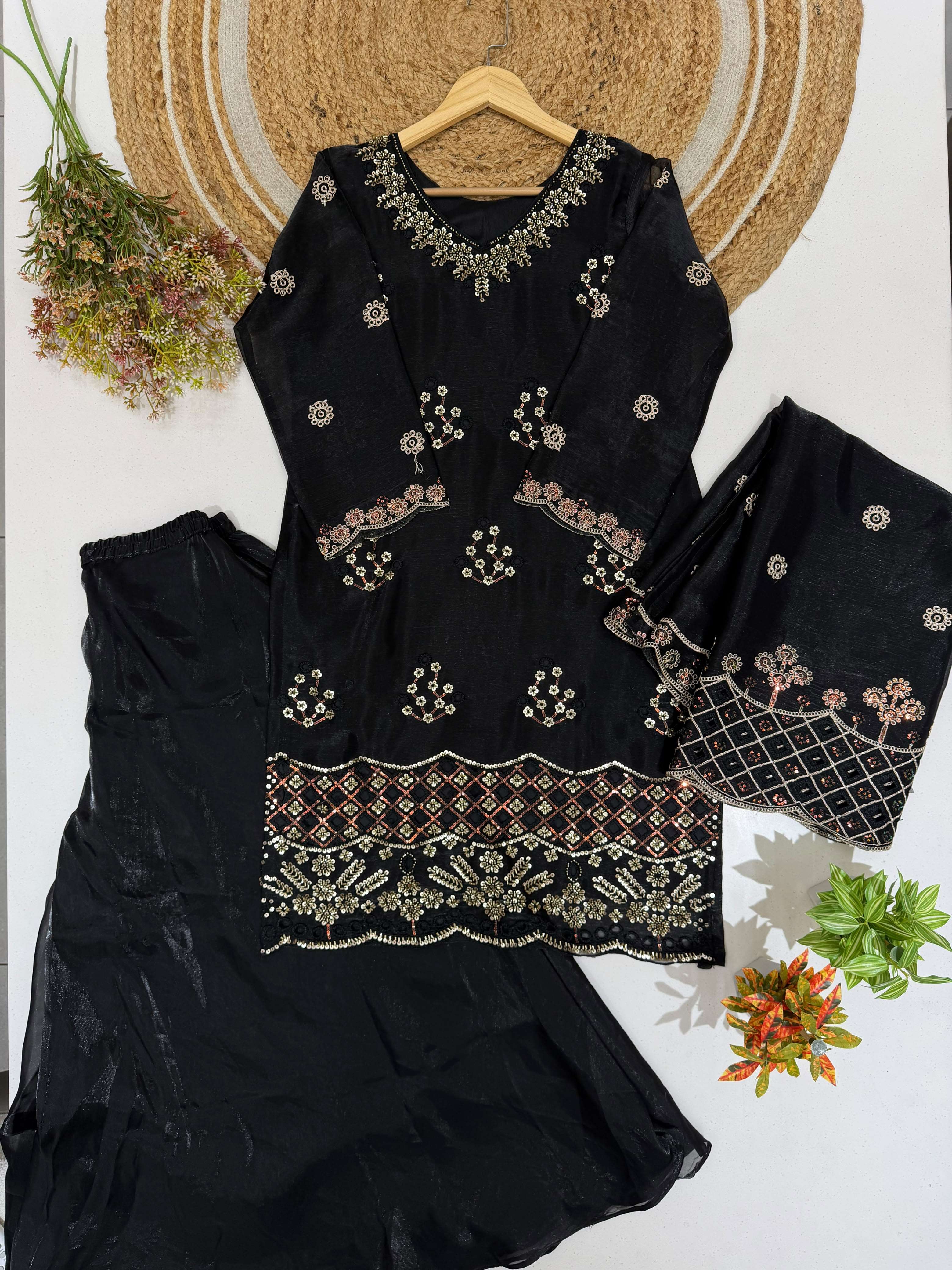 LM 41 BURBURY FABRIC BEAUTIFUL DESIGNER WORK FESTIVE WEAR LADIES SUIT 