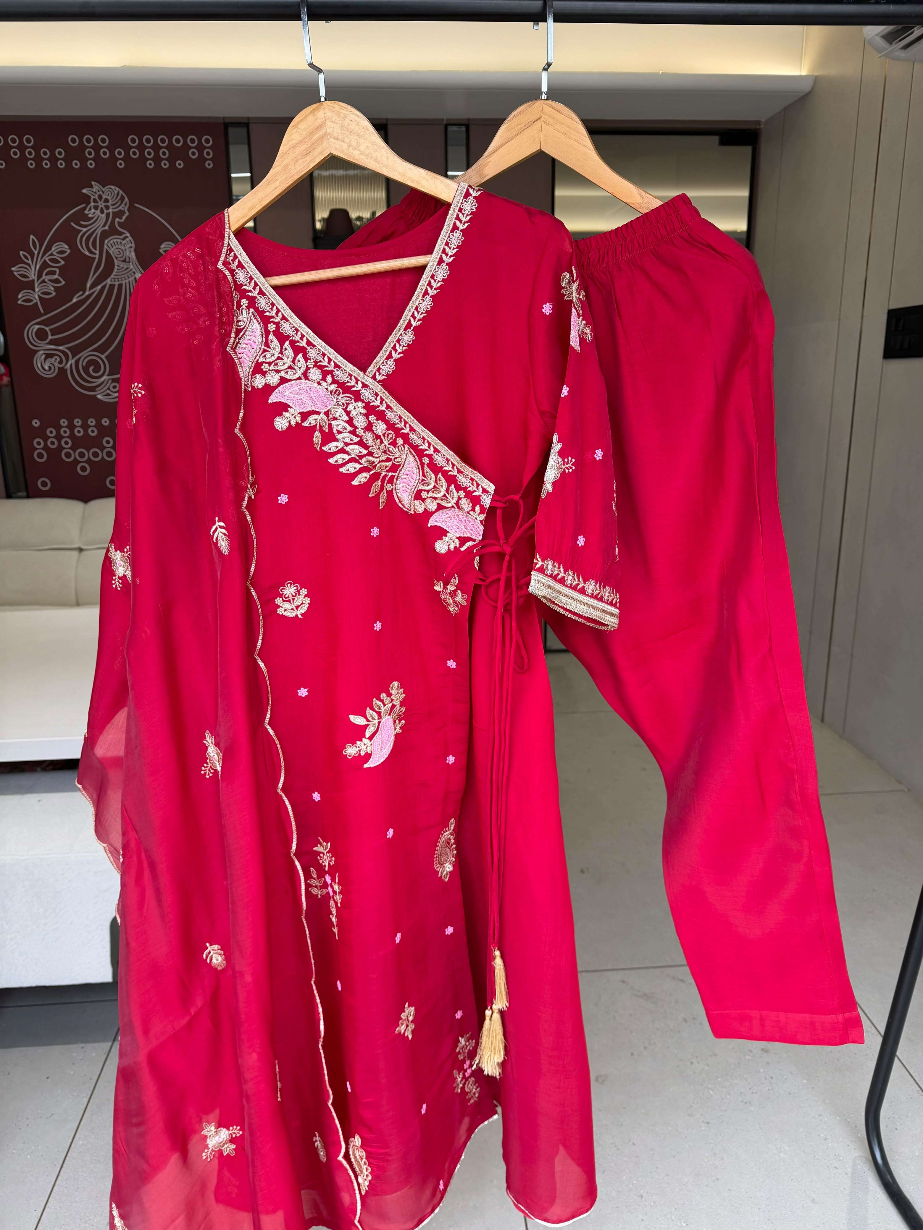 LM 42 CHANDERI FABRICS BEAUTIFUL DESIGNER ANGARKHA STYLE LADIES FESTIVE WEAR 3PCS SET COLLECTION 