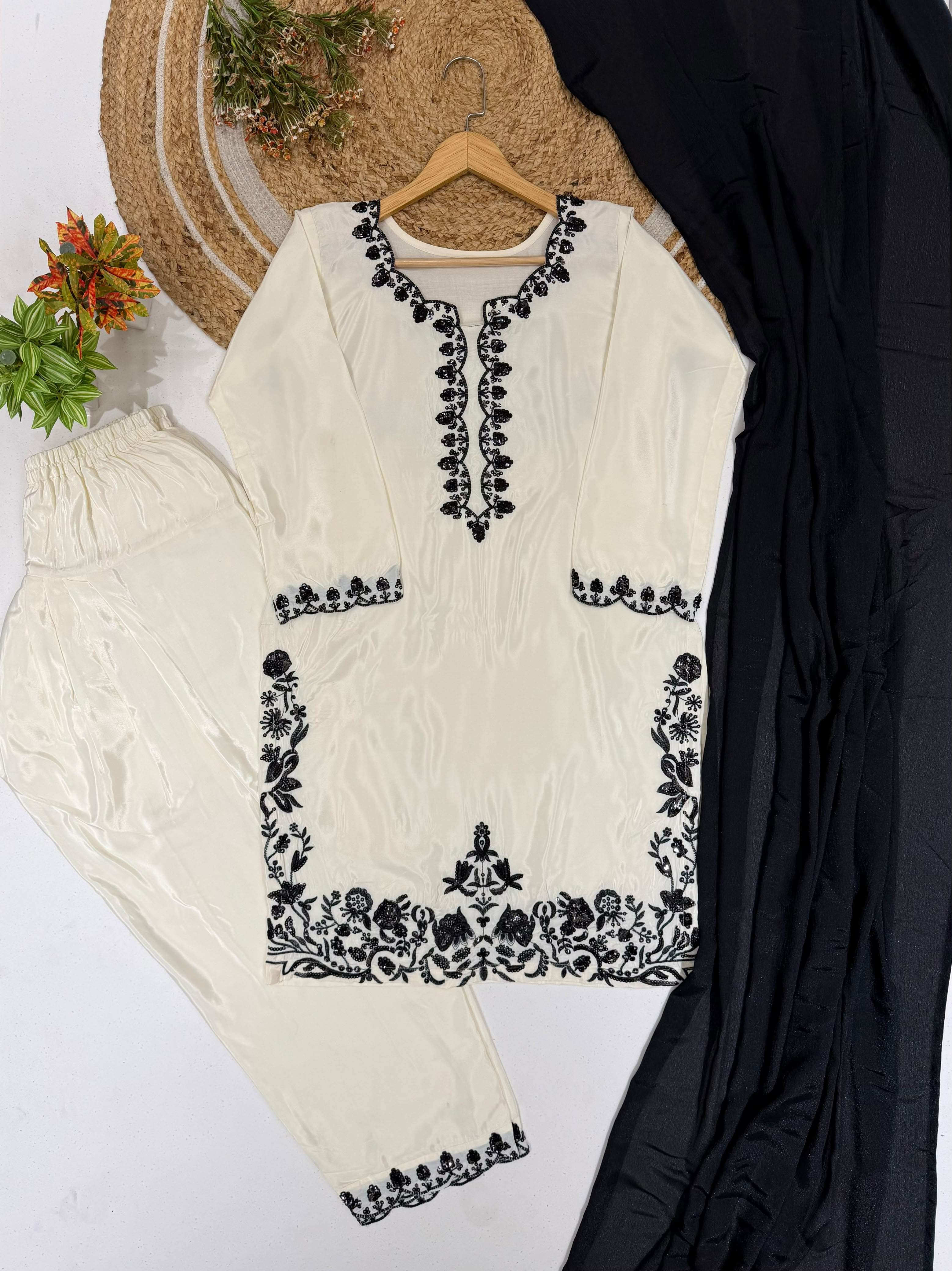 LM 43 CREPE FABRIC BEAUTIFUL DESIGNER PAKISTANI STYLE LADIES SUIT