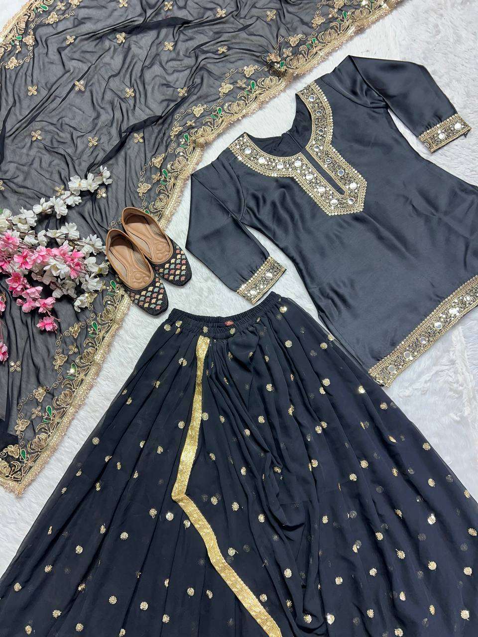 MD 3023 SILK DESIGNER FESTIVE WEAR LADIES TOP DHOTI SKIRT AND DUPATTA SET 