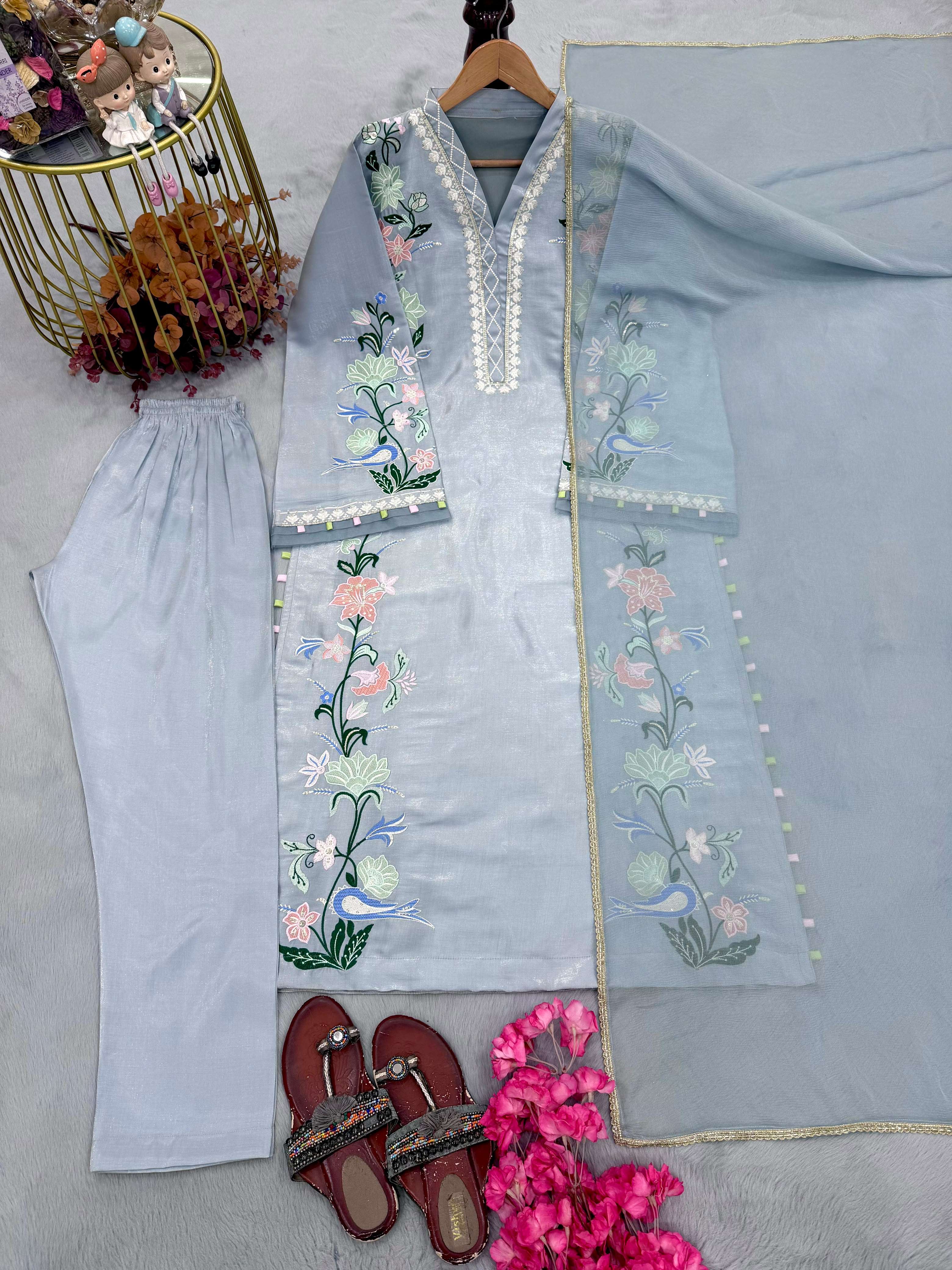 PD 1164 SILK BEAUTIFUL DESIGNER LOOK PARTY WEAR SUIT