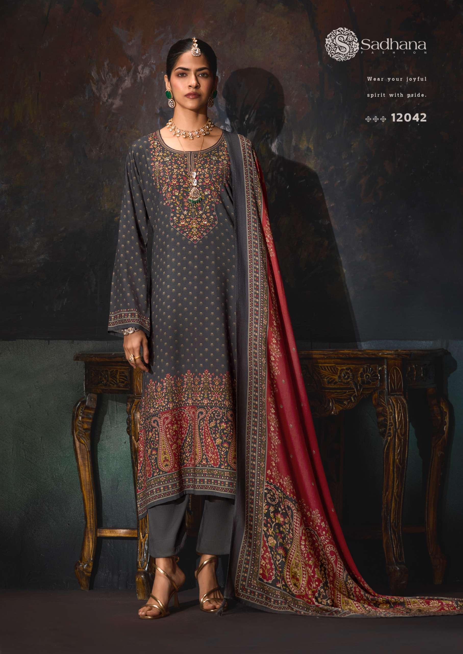 SADHANA FASHION ROSA PASHMINA DIGITAL PRINT WITH DESIGNER WORK SUIT