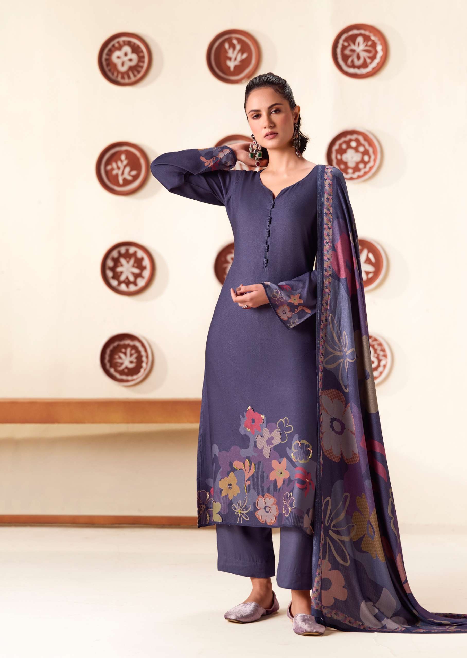 SANNA FASHION QUINCY PASHMINA DIGITAL PRINT WITH FANCY WORK SUIT