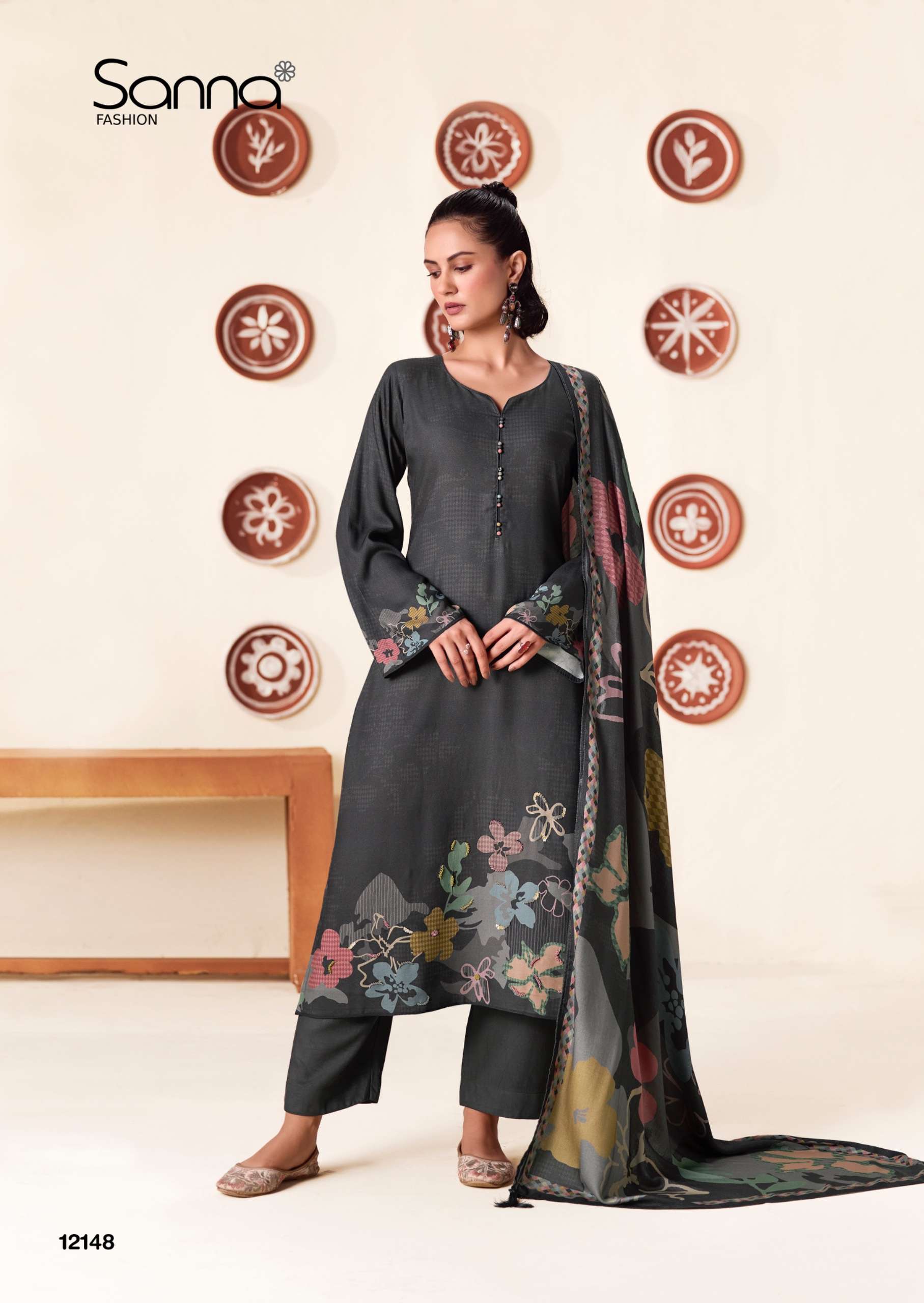 SANNA FASHION QUINCY PASHMINA DIGITAL PRINT WITH FANCY WORK SUIT